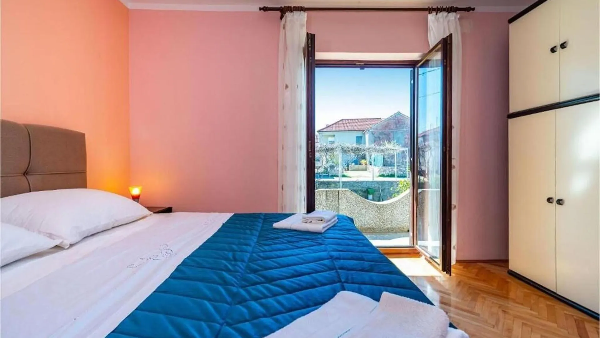 Apartment Serda